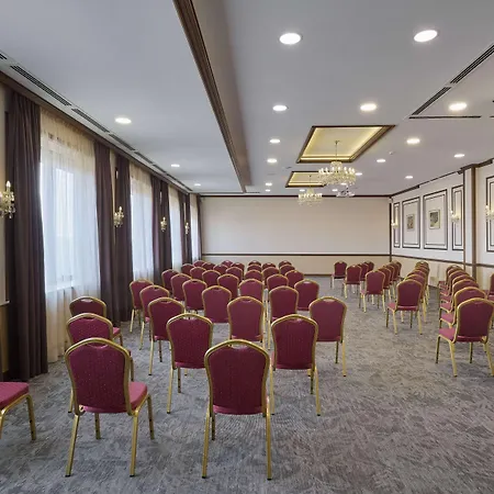 Radisson 4*