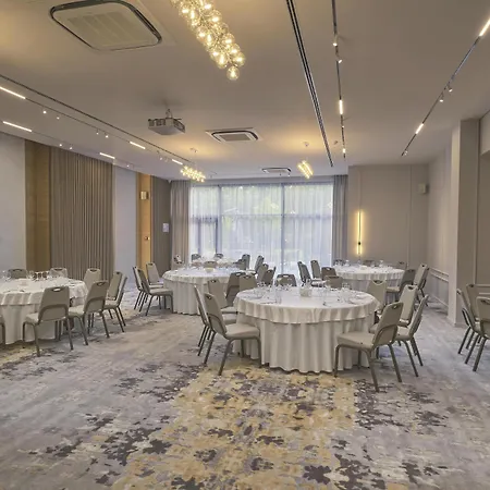 Radisson 4*